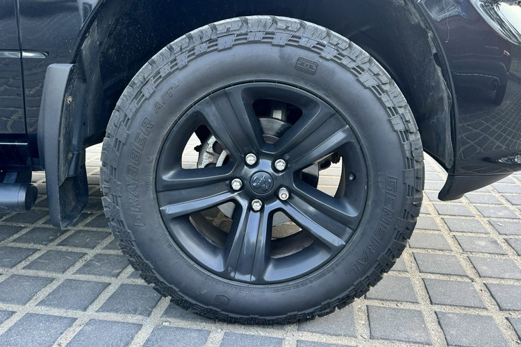 Dodge RAM RAM 2018 SPORT 5.7HEMI Kam cofania Wentyle Szyber Alpine Grzana kierow zdjęcie 29