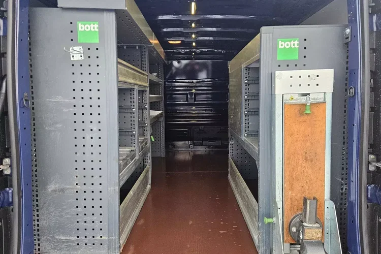 Renault Trafic L2H1 54900zł NETTO 1.6dCi/125KM zdjęcie 15