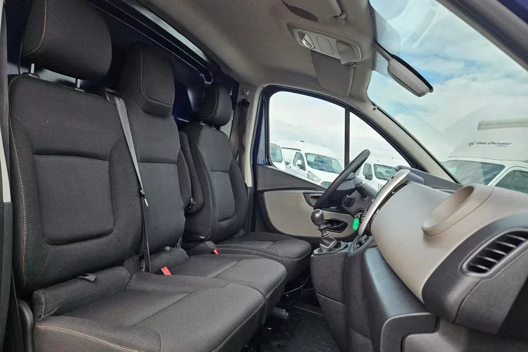 Renault Trafic L2H1 54900zł NETTO 1.6dCi/125KM zdjęcie 30