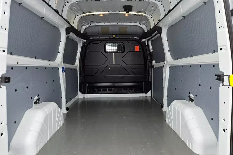 Ford transit-custom L2H2 54999zł NETTO 2.0TdCi/131KM zdjęcie 15