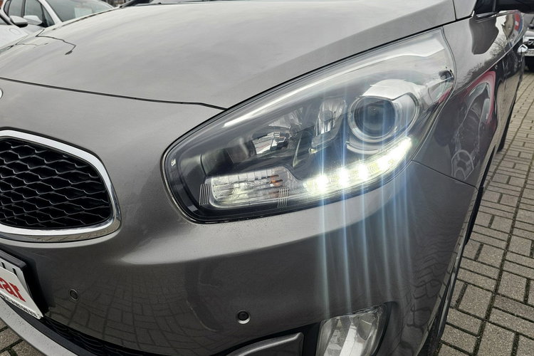 Kia Carens Grzane fotele i kierownica, kamera, 7 osobowy zdjęcie 4