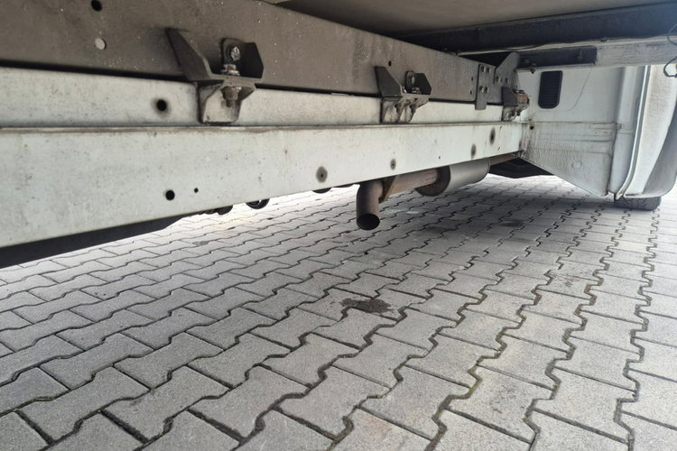 Sprinter Mercedes-Benz Sprinter 316 CDi / KONTENER / WINDA / TEMPOMAT zdjęcie 19