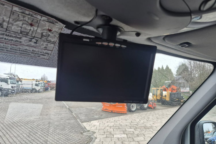 Sprinter Mercedes-Benz Sprinter 316 CDi / KONTENER / WINDA / TEMPOMAT zdjęcie 28