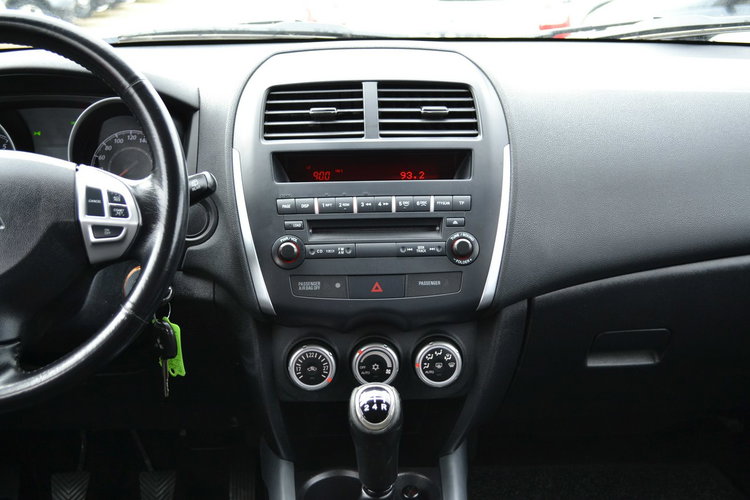 Mitsubishi ASX Piękny ASX * Klimatyzacja*Alufelgi*1.6 117KM*Zadbany*HAK* zdjęcie 11