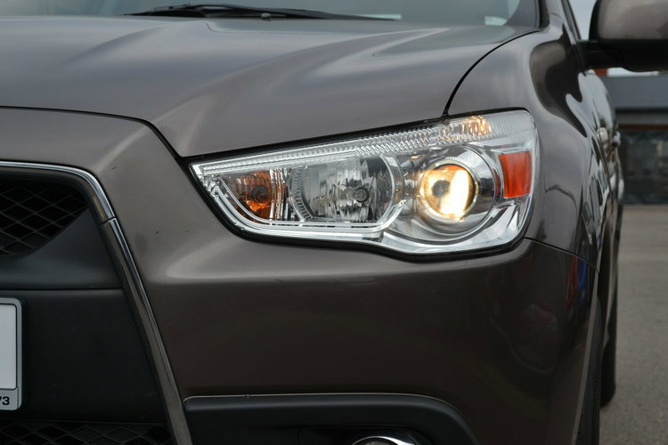 Mitsubishi ASX Piękny ASX * Klimatyzacja*Alufelgi*1.6 117KM*Zadbany*HAK* zdjęcie 19