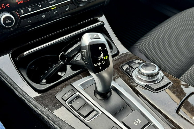 BMW 525 NAVI PDC Climatronic zdjęcie 19