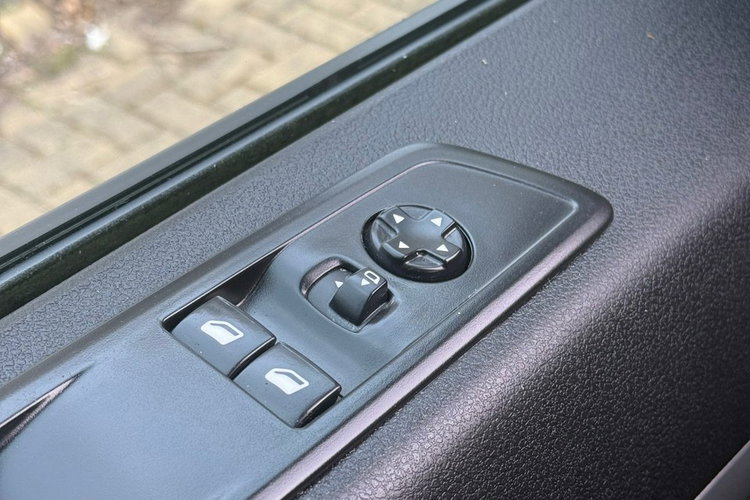Peugeot Expert 2.0 HDI 177 KM 5osób automat Faktura VAT 23% zdjęcie 21