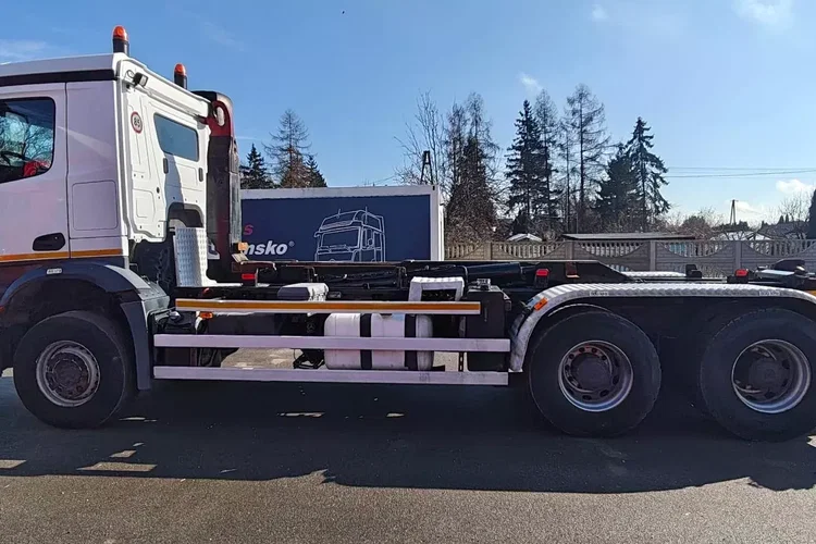 Mercedes AROCS 2545. 6x4 HAKOWIEC 20 ton zdjęcie 3