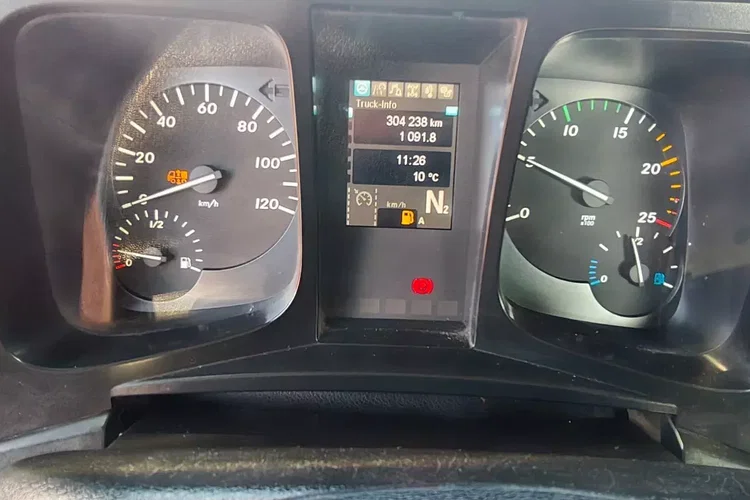 Mercedes AROCS 2545. 6x4 HAKOWIEC 20 ton zdjęcie 31