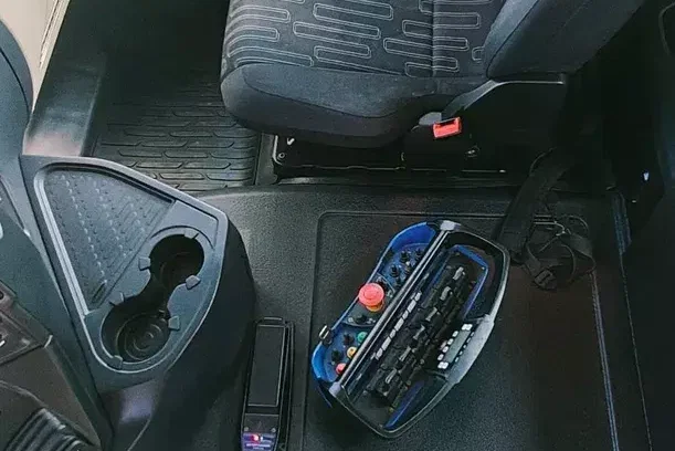 Mercedes AROCS 2645L 6x4 HAKOWIEC+HDS zdjęcie 29