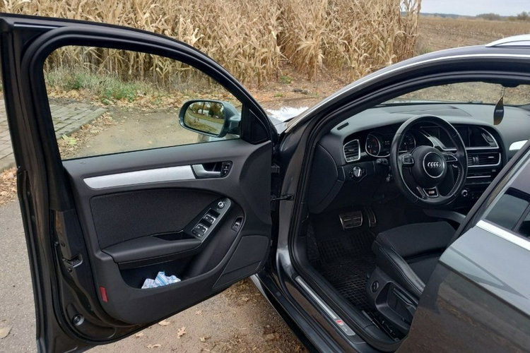 Audi A4 zdjęcie 8