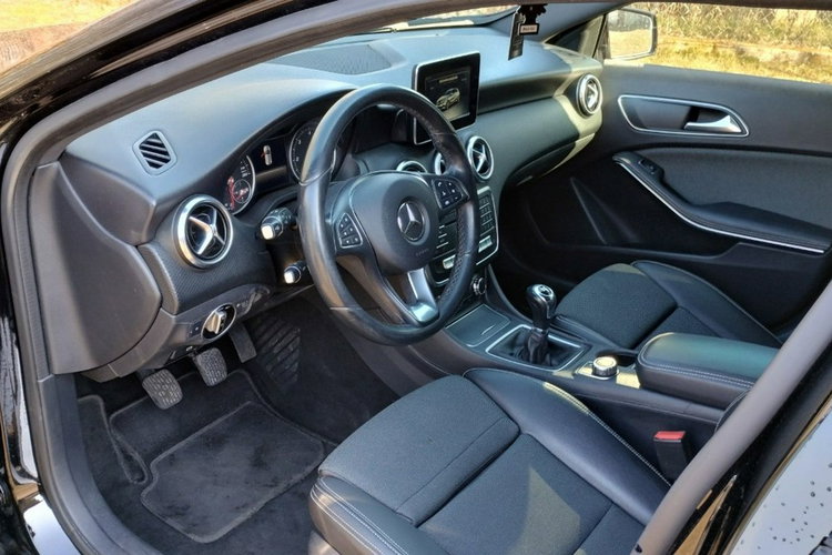 Mercedes A 140 zdjęcie 19