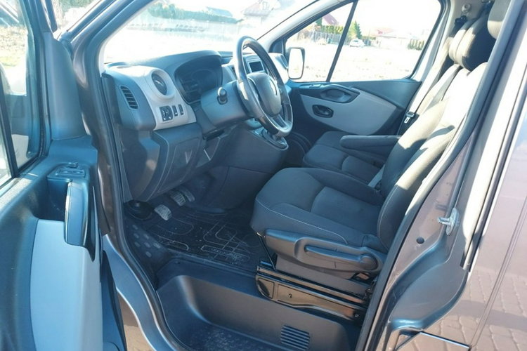 Renault Trafic zdjęcie 12