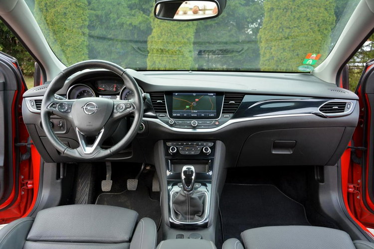 Opel Astra Matrix Full Led Navi Kamera 2XParktronic Keyless go Aso zdjęcie 23