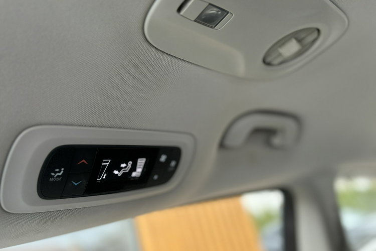 Chrysler Pacifica FV 23% / Zadbany zdjęcie 14