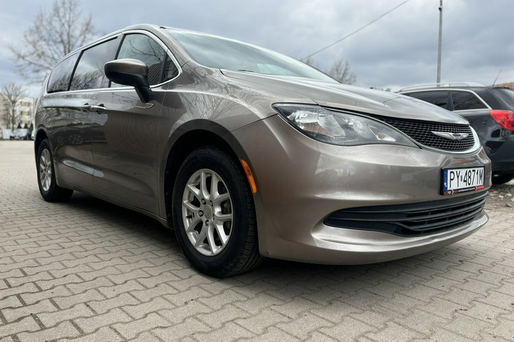 Chrysler Pacifica FV 23% / Zadbany zdjęcie 4