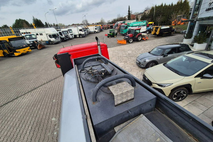 EuroCargo 100ME18 Iveco EuroCargo ML 100 E18 / CYSTERNA / MINICYSTERNA zdjęcie 20