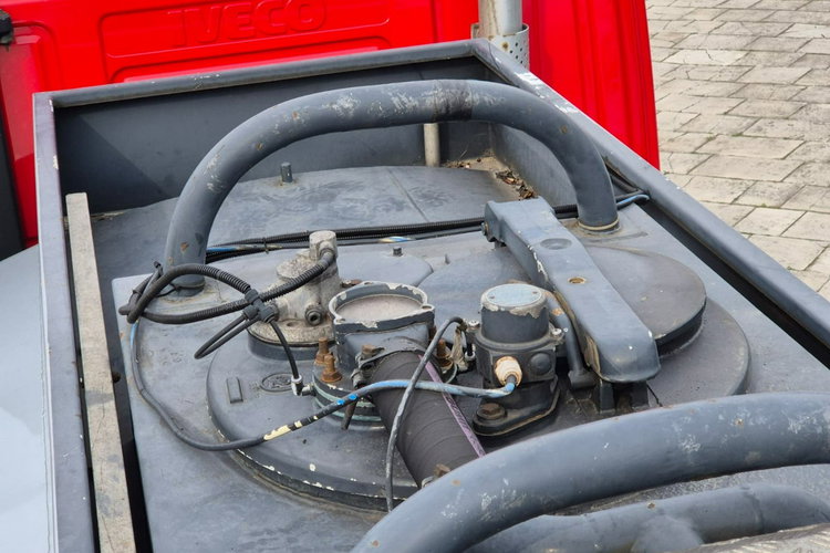 EuroCargo 100ME18 Iveco EuroCargo ML 100 E18 / CYSTERNA / MINICYSTERNA zdjęcie 21