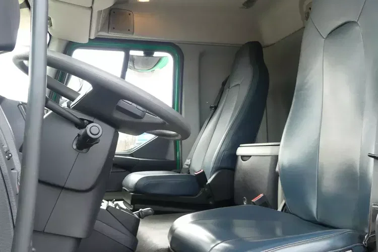 Volvo FL 16.250 / EURO 6 / KONTENER + WINDA / OTWIERANY BOK / zdjęcie 29