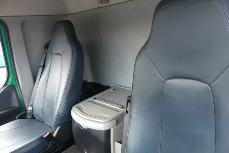 Volvo FL 16.250 / EURO 6 / KONTENER + WINDA / OTWIERANY BOK / zdjęcie 30