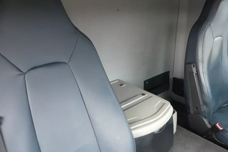 Volvo FL 16.250 / EURO 6 / KONTENER + WINDA / OTWIERANY BOK / zdjęcie 36