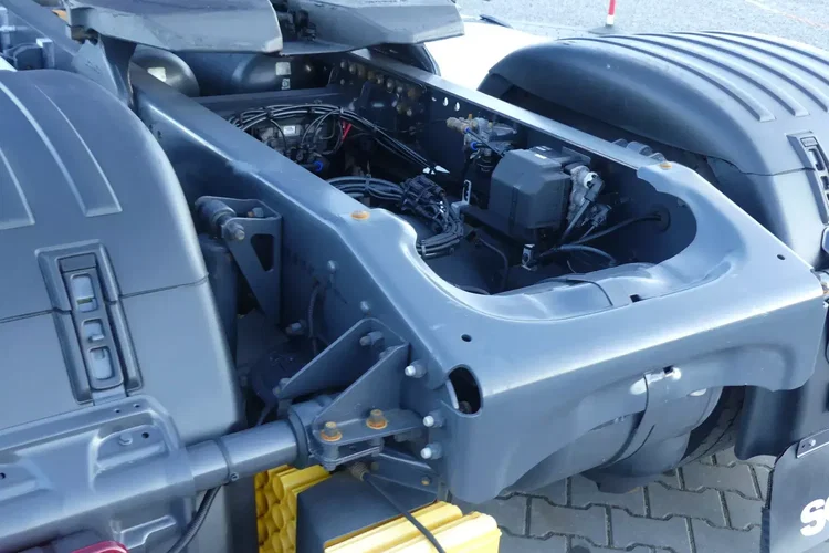 Scania R450 / EURO 6 BEZ EGR / RETARDER / STANDARD / AUTOMAT / zdjęcie 17
