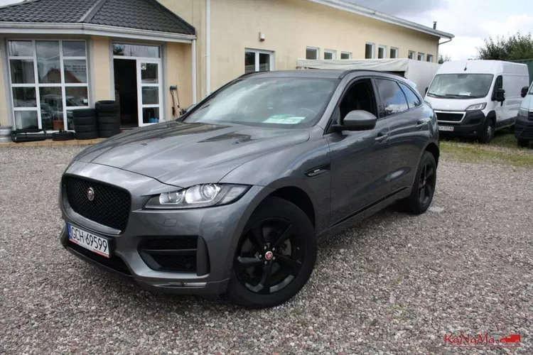 Jaguar f-pace zdjęcie 33