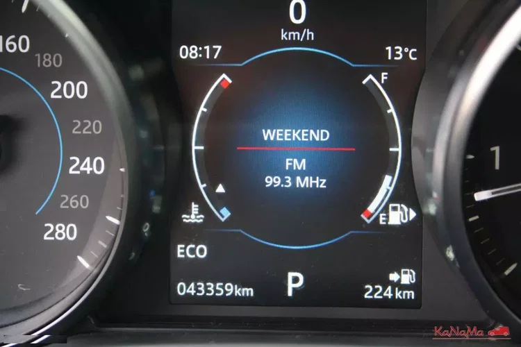 Jaguar f-pace zdjęcie 6