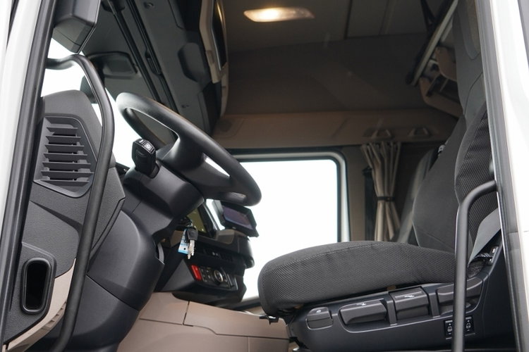 DAF XG 480 / OPONY 100%  / POLSKI SALON / PO KONTRAKCIE SERWISOWYM zdjęcie 23