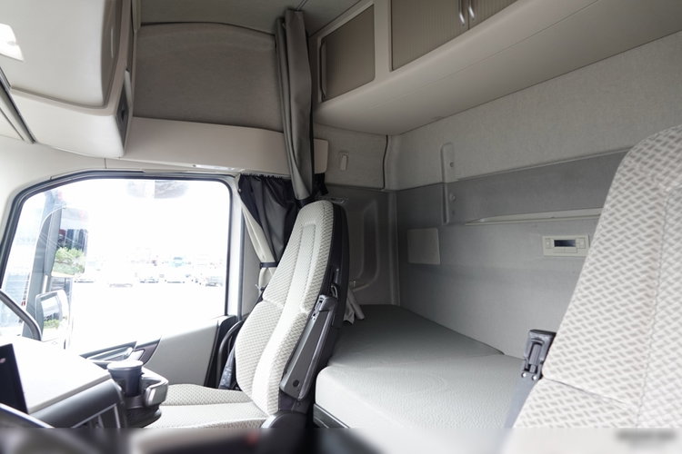 Volvo FH 500 / I-SAVE / KLIMATYZACJA POSTOJOWA / I-SHIFT / ALUFELGI zdjęcie 25