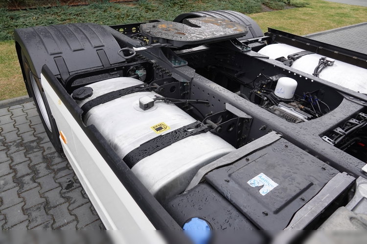 Volvo FH 500 / KLIMATYZACJA POSTOJOWA / I-SHIFT /  zdjęcie 17