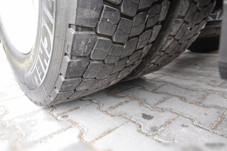 Volvo FH 500 / KLIMATYZACJA POSTOJOWA / I-SHIFT /  zdjęcie 20