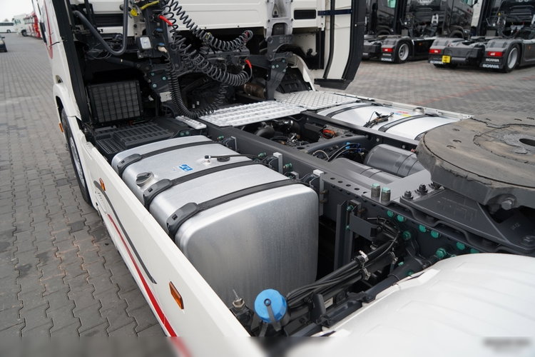 Scania S 500 / RETARDER / KLIMATYZACJA POSTOJOWA / OPONY 100% / EURO 6 zdjęcie 13