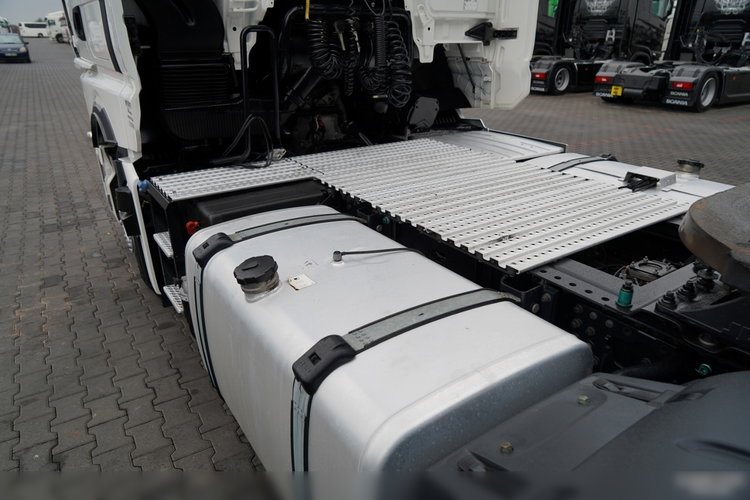 MAN TGX 18.480 / GM / RETARDER / KLIMA POSTOJOWA / NAVI zdjęcie 13