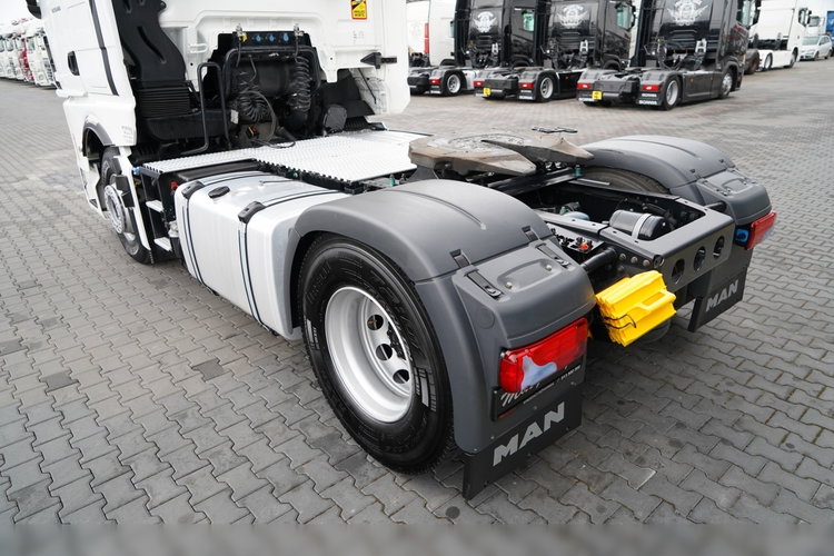 MAN TGX 18.480 / GM / RETARDER / KLIMA POSTOJOWA / NAVI zdjęcie 15
