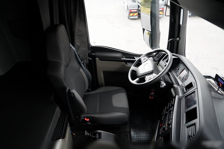MAN TGX 18.480 / GM / RETARDER / KLIMA POSTOJOWA / NAVI zdjęcie 28
