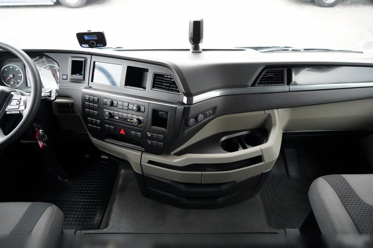 MAN TGX 18.480 / GM / RETARDER / KLIMA POSTOJOWA / NAVI zdjęcie 33