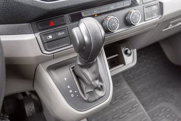 MAN TGE 7-osób BRYGADÓWKA długi L4H2 AUTOMAT zdjęcie 13