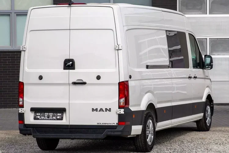 MAN TGE 7-osób BRYGADÓWKA długi L4H2 AUTOMAT zdjęcie 2