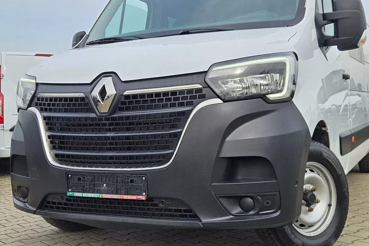 Renault Master L4H2 119999zł Netto Brygadówka 7 osób 2.3 dCi/145KM zdjęcie 14