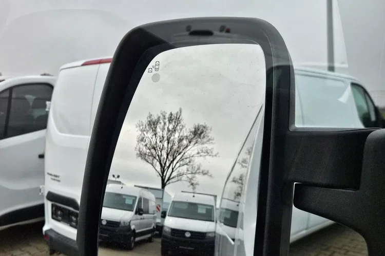 Renault Master L4H2 119999zł Netto Brygadówka 7 osób 2.3 dCi/145KM zdjęcie 16