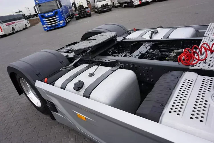 Mercedes ACTROS / 1848 / E 6 / MP 5 / ACC / MEGA / LOW DECK / RETARDER / PEŁNA OPCJA zdjęcie 35