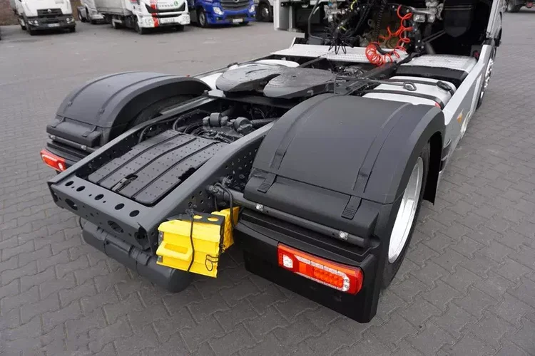 Mercedes ACTROS / 1848 / E 6 / MP 5 / ACC / MEGA / LOW DECK / RETARDER / PEŁNA OPCJA zdjęcie 38