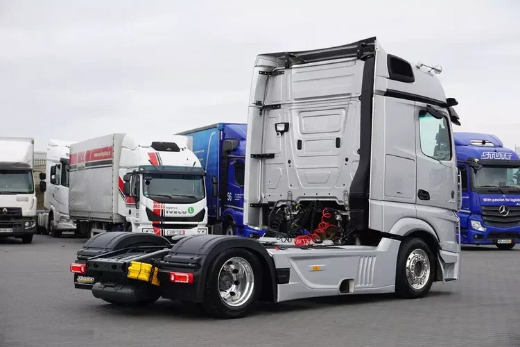 Mercedes ACTROS / 1848 / E 6 / MP 5 / ACC / MEGA / LOW DECK / RETARDER / PEŁNA OPCJA zdjęcie 6