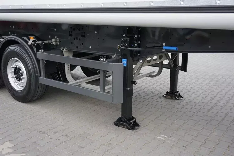 Schmitz / WYWROTKA / 45 M3 / OŚ PODNOSZONA / JAK NOWA zdjęcie 19