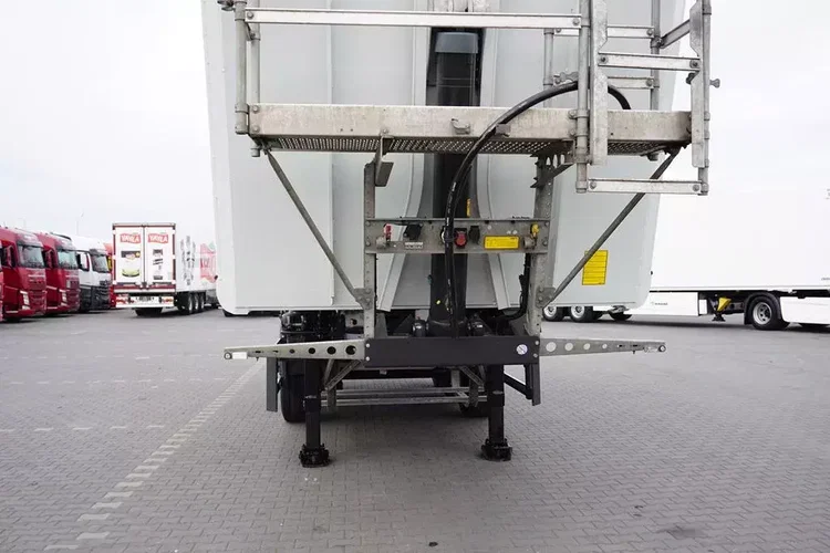 Schmitz / WYWROTKA / 45 M3 / OŚ PODNOSZONA / JAK NOWA zdjęcie 20