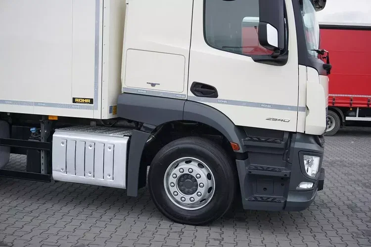 Mercedes / ACTROS / 2540 / ACC / E 6 / ZESTAW PRZEJAZDOWY / CHŁODNIA + WINDA / 38 PALET zdjęcie 17