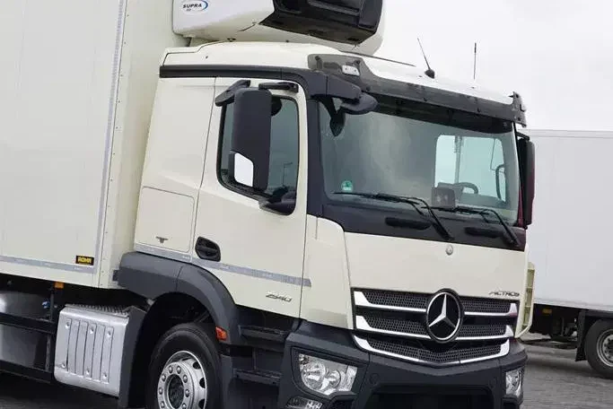 Mercedes / ACTROS / 2540 / ACC / E 6 / ZESTAW PRZEJAZDOWY / CHŁODNIA + WINDA / 38 PALET zdjęcie 26