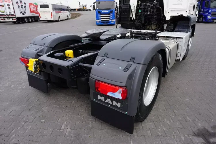 MAN TGS / 18.460 / EURO 6 / ACC / RETARDER / HYDRAULIKA zdjęcie 32