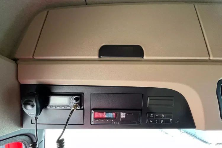 Mercedes ACTROS prokontraktowy zdjęcie 33